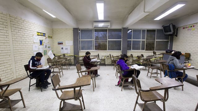 ¿Inscripción? ¿Cambio de escuela? ¿Cambio de turno? Aquí te decimos cómo hacerlo en el Estado de México