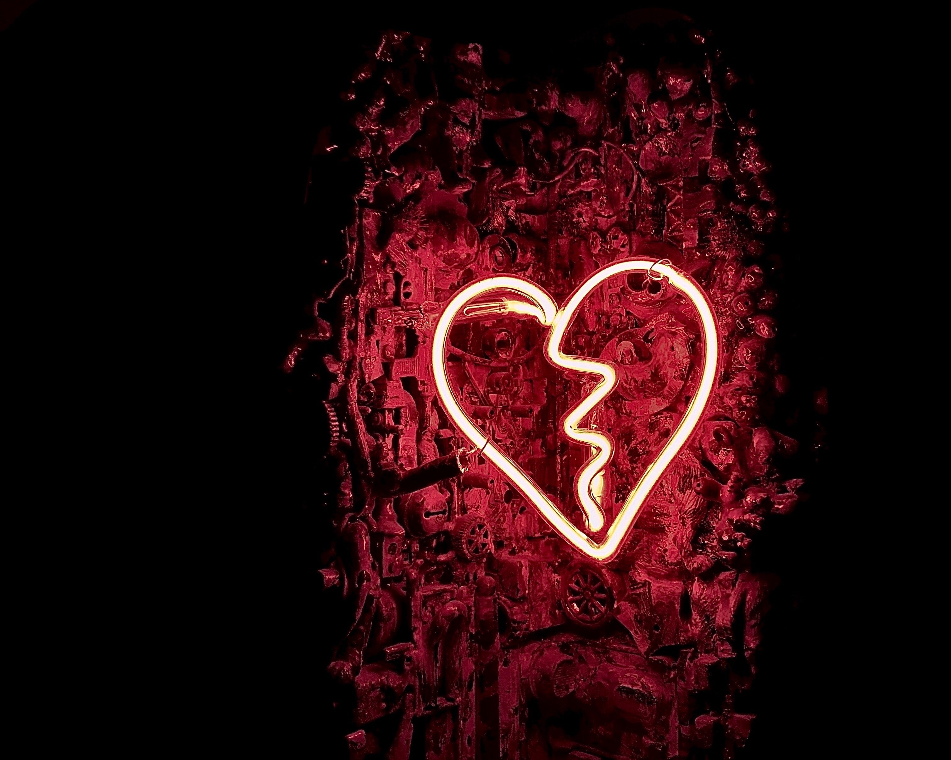 Ilustración corazón roto