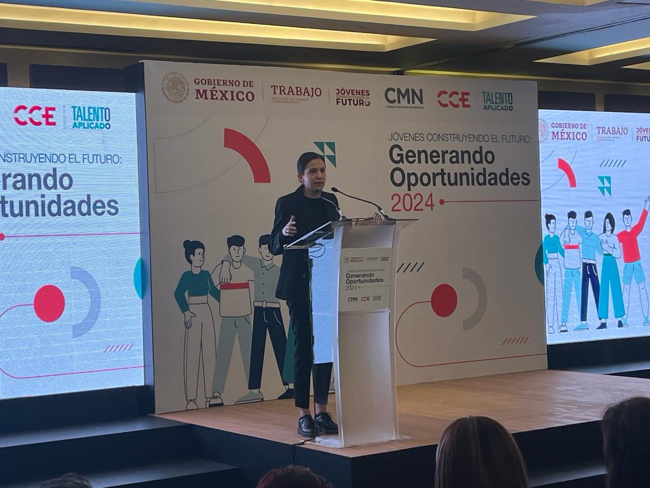 STPS y CCE reconocieron el programa Jóvenes Construyendo el Futuro