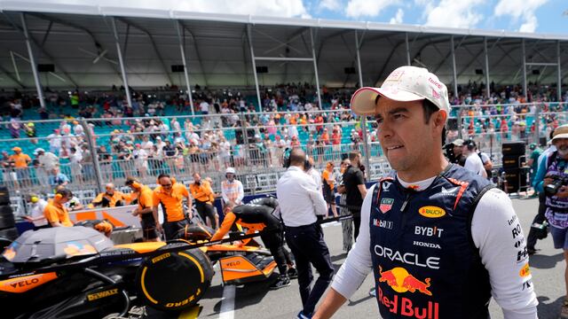 Checo Pérez en el Gran Premio de Miami.