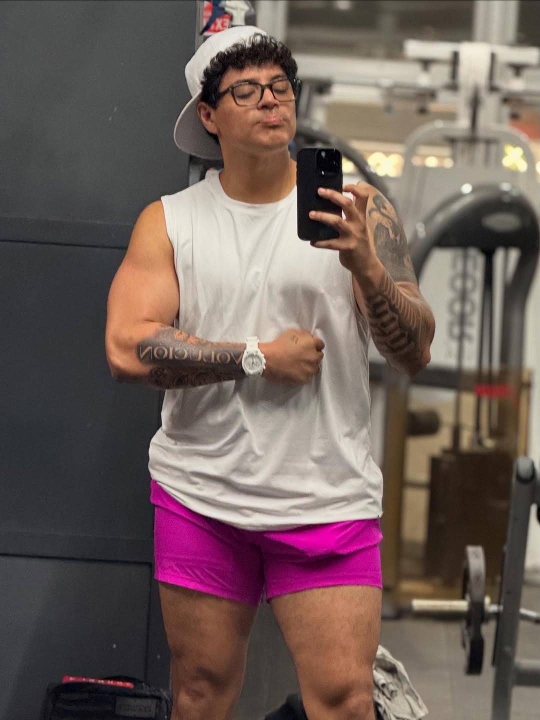 La foto de Eduin Caz en el gym.