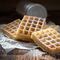 Empresa de waffles envía sus últimos productos a niño con autismo