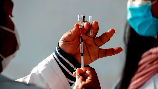 Vacunación para niños de 12 a 17 años en CDMX