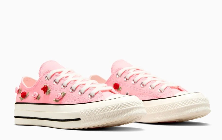Converse de San Valentín