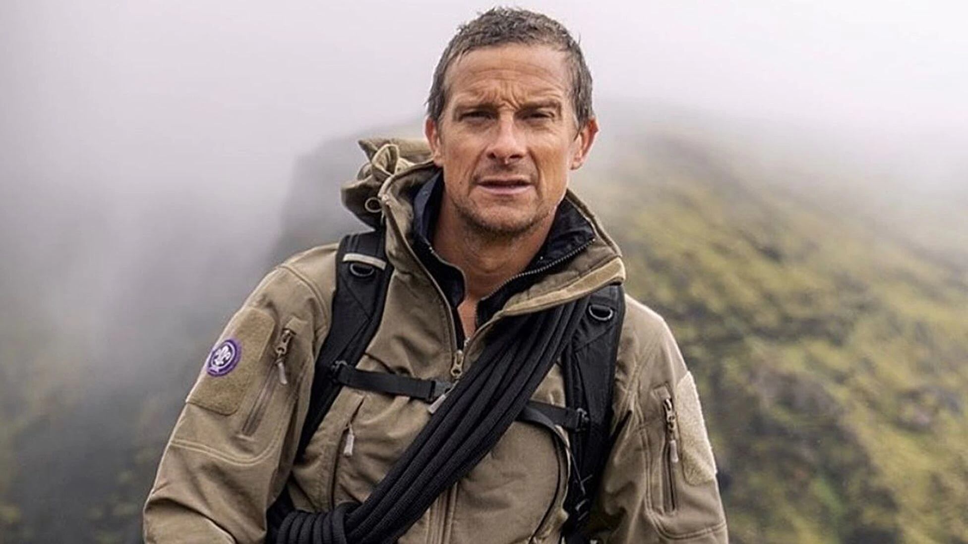 Bear Grylls viaja a Ucrania a documentar la situación de la guerra con Rusia
