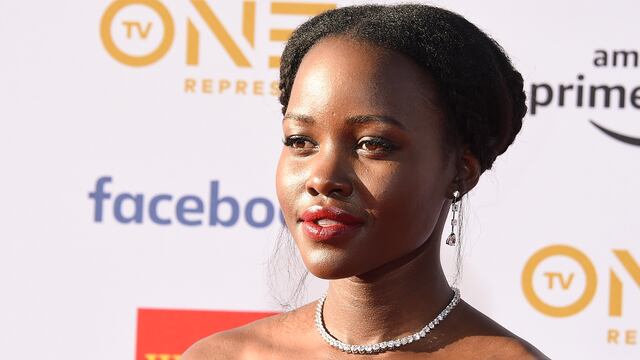 Lupita Nyong'o en la 50th Annual NAACP Image Awards