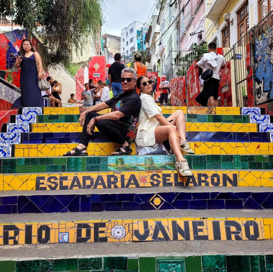Cinthia Aparicio y Alexis Ayala se van de vacaciones a Brasil