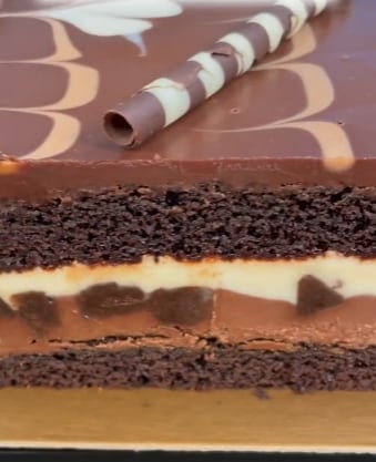 Pastel Tuxedo de Costco