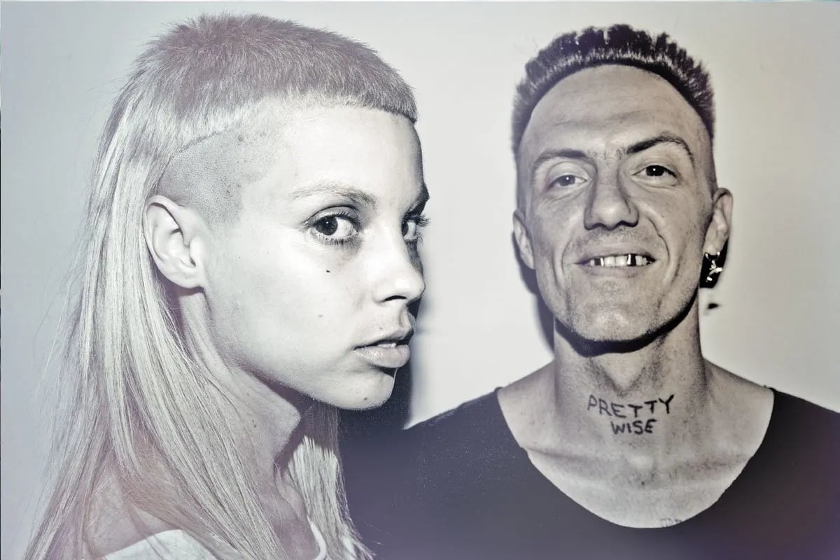 ¿Qué pasa con Die Antwoord? Su hijo adoptivo, Gabriel Du Preez, los acusa de abuso infantil