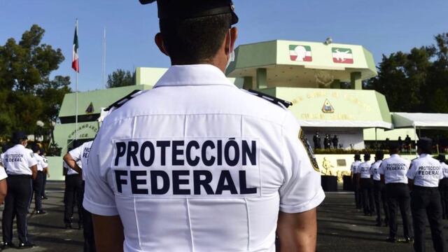 Tarifa para contratar a un policía con camioneta blindada para seguridad en México