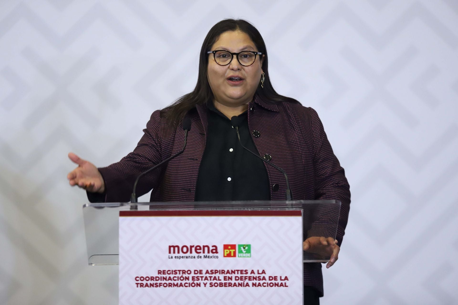 Citlalli Hernández, presidenta de la Comisión Nacional de Elecciones.