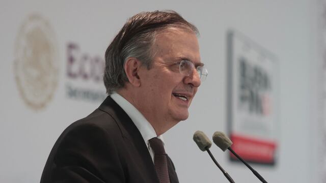 Aranceles a textiles: Marcelo Ebrard explica su razón