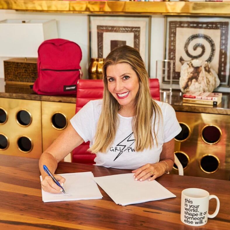 Sara Blakely, la jefa que hizo el regalo para sus empleados
