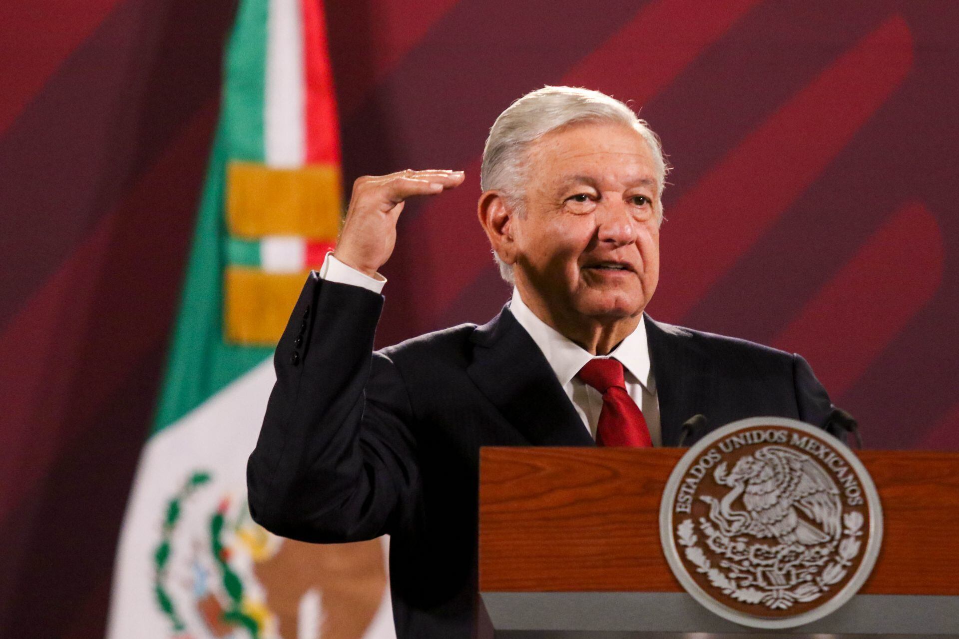 Andrés Manuel López Obrador, Presidente de México, habló sobre la adquisición por parte del gobierno de la marca Mexicana, la cual será utilizada para la nuevo aerolínea propiedad del gobierno federal