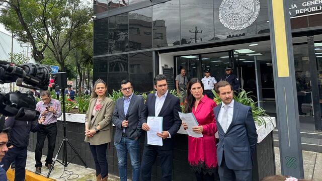 PAN denuncia a Alfonso Romo ante la FGR