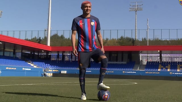 Julián Araujo en el FC Barcelona