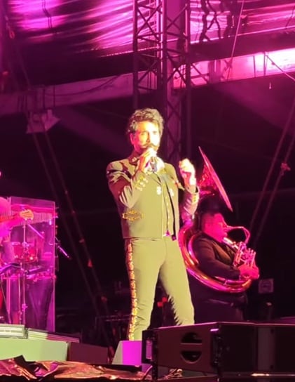Más de 270 mil personas en concierto de Alejandro Fernández en La Minerva