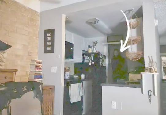 Ser extraño que apareció en su foto