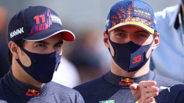 Checo Pérez y Max Verstappen