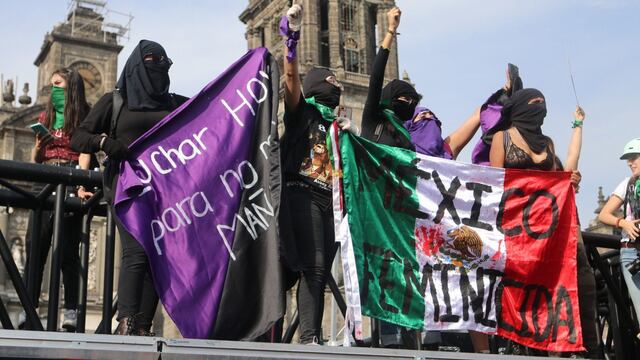 La Marcha 8M llegó al Zócalo del Centro Histórico.