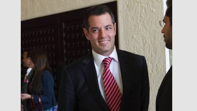 Alejandro Murat Hinojosa. Ventaja entre aspirantes para abanderar al PRI en elecciones oaxaqueña.