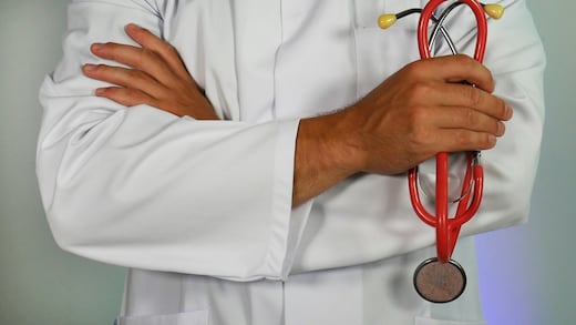 ¡Feliz Día del Médico en México! 10 frases para dedicar a tu doctor de cabecera