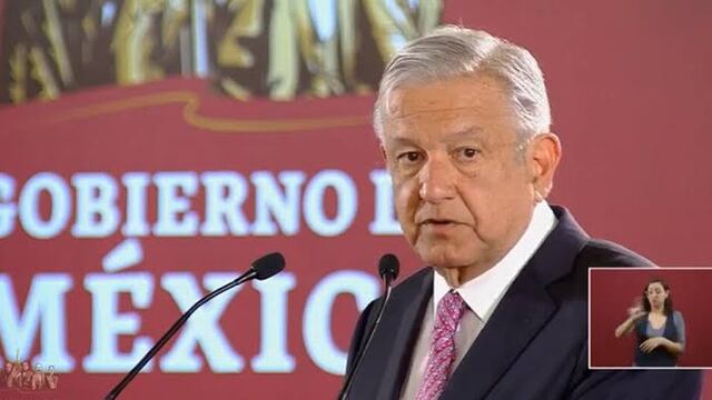 más que pedir su renuncia, se debería exigir y coadyuvar (siempre haciendo llamados a la unidad, mismo si estos son ignorados) a que AMLO cumpla la ley y sus responsabilidades