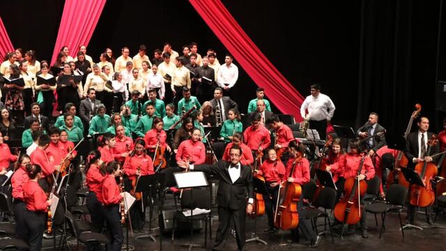 Orquesta Esperanza Azteca de Fundación Azteca