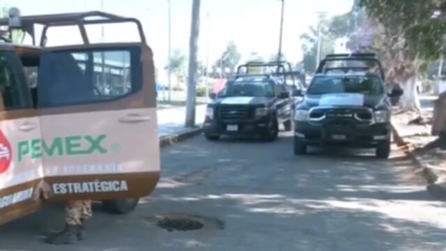 Hallan toma clandestina de hidrocarburos en la autopista Siervo de la Nación en Ecatepec
