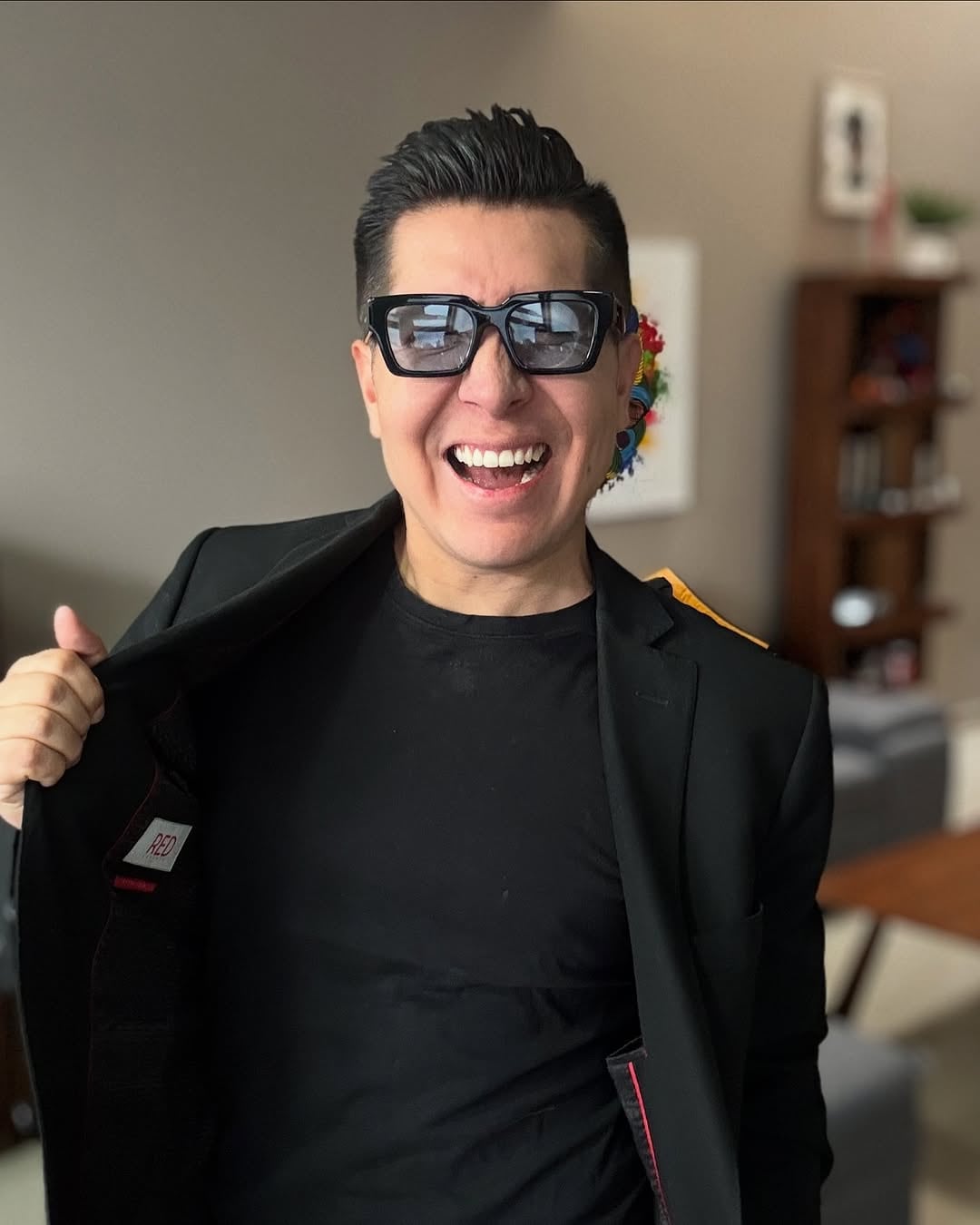 Mr Doctor, youtuber.