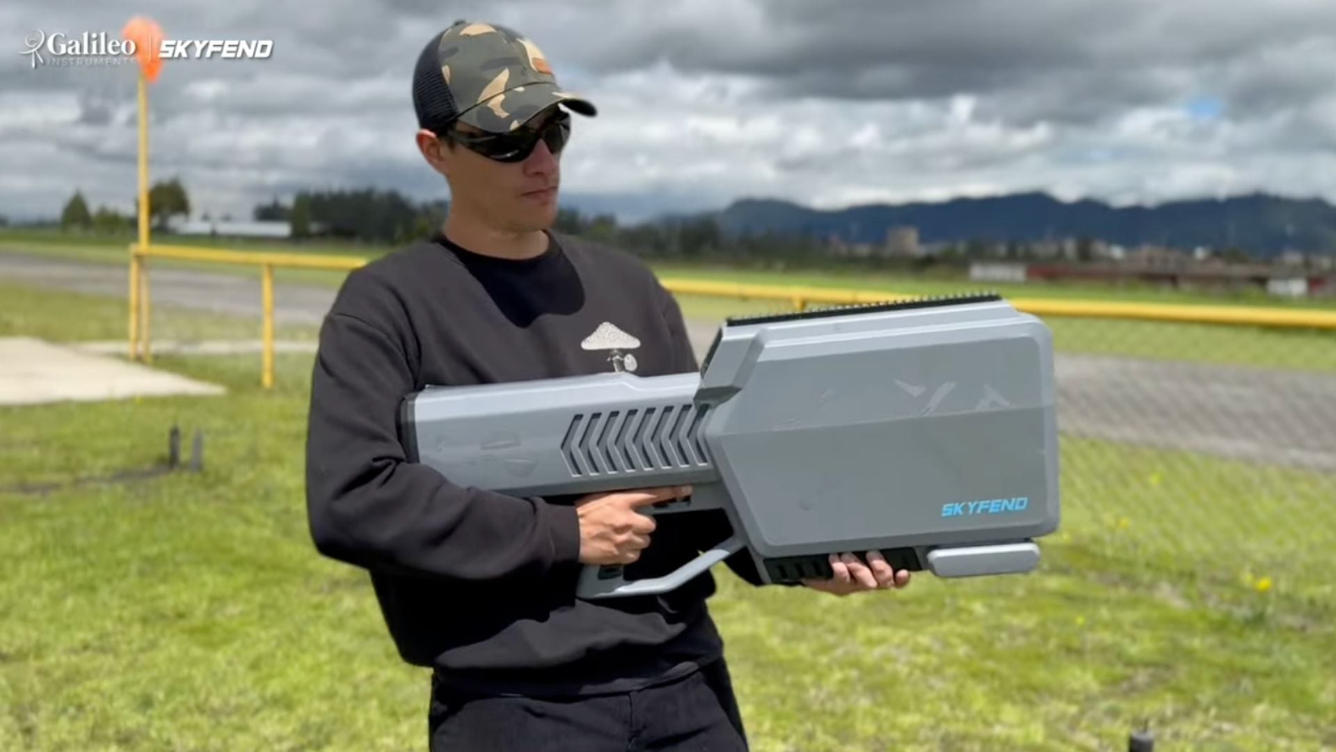 Así es la SkyFend Hunter, arma anti drones decomisada a Los Chapitos