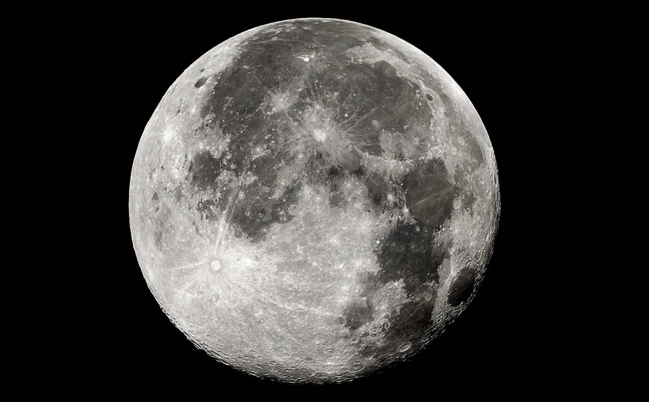 Luna