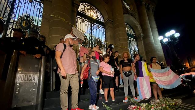 Protesta en Congreso de CDMX por transfeminicidio