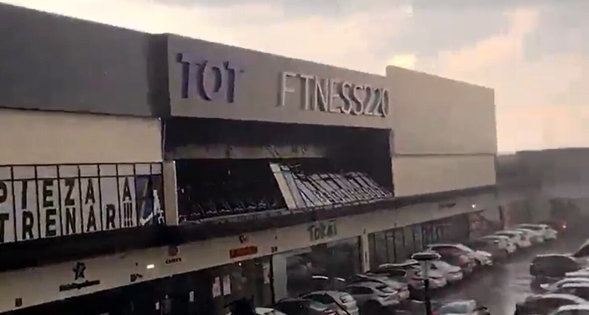 Lluvia en Zapopan destruyó todo a su paso hoy 8 de julio