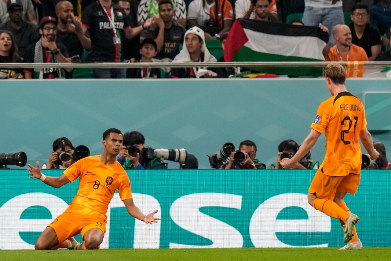 Selección de Países Bajos consigue su primera victoria
