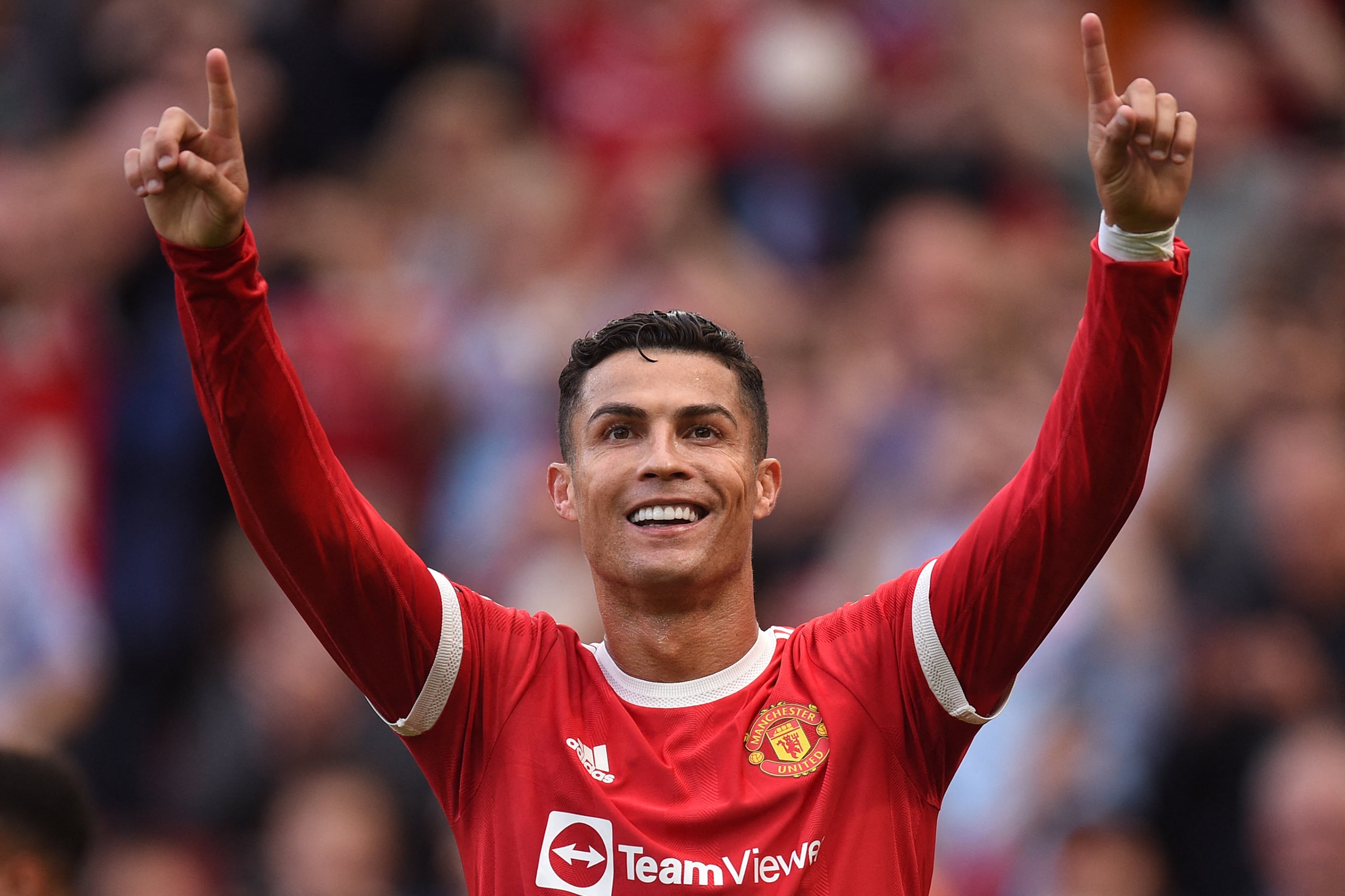 Cristiano Ronaldo, primer futbolista que llega a 800 goles oficiales