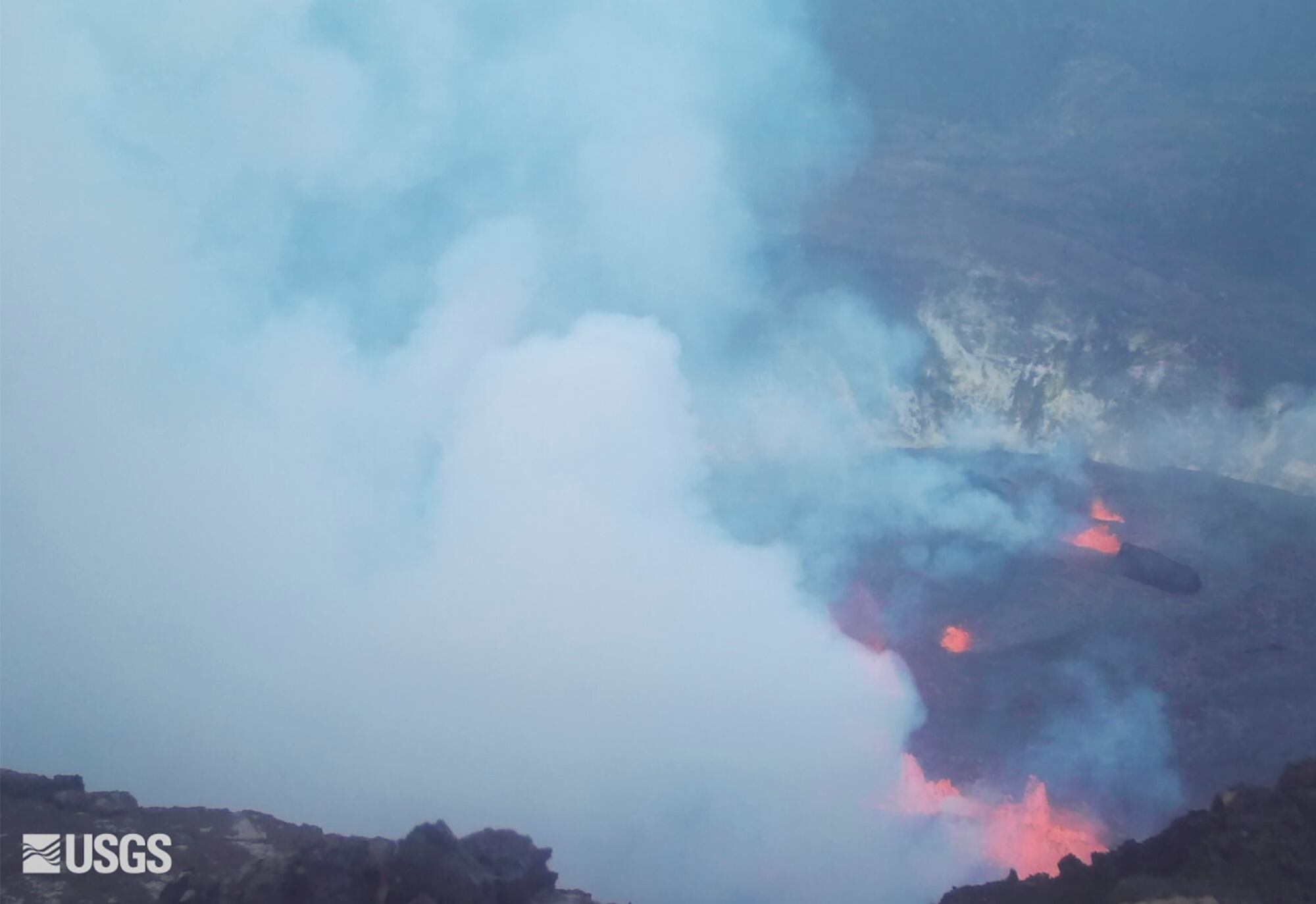 Volcán Kilauea entra en erupción