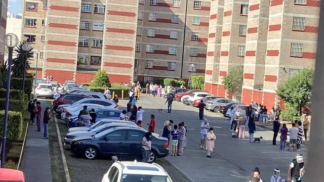 Evacuación en edificios al sur de CDMX.