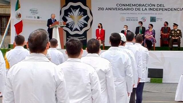 Entrega de la condecoración Miguel Hidalgo