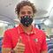 Guillermo Ochoa presume apoyo de un japonés fan del Club América