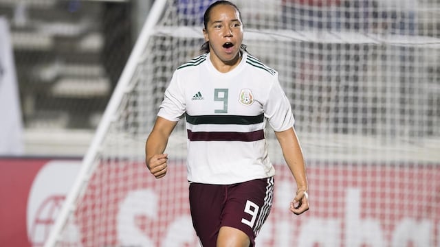 Corral en un juego con el Tri