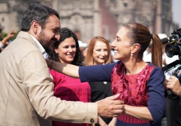Andrés Manuel López Beltrán felicita a Sheinbaum por sus dos años de gobierno
