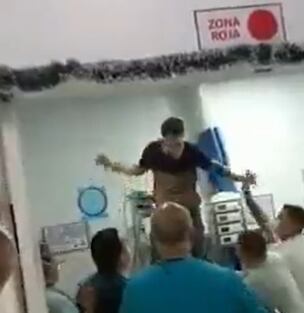 Imagen del hombre en hospital de Colombia