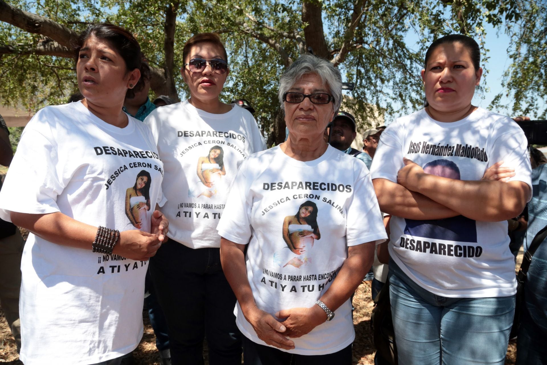 Ana Luisa Garduño con colectivos de víctimas