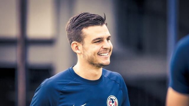 Benedetti ya entrena al parejo de sus compañeros