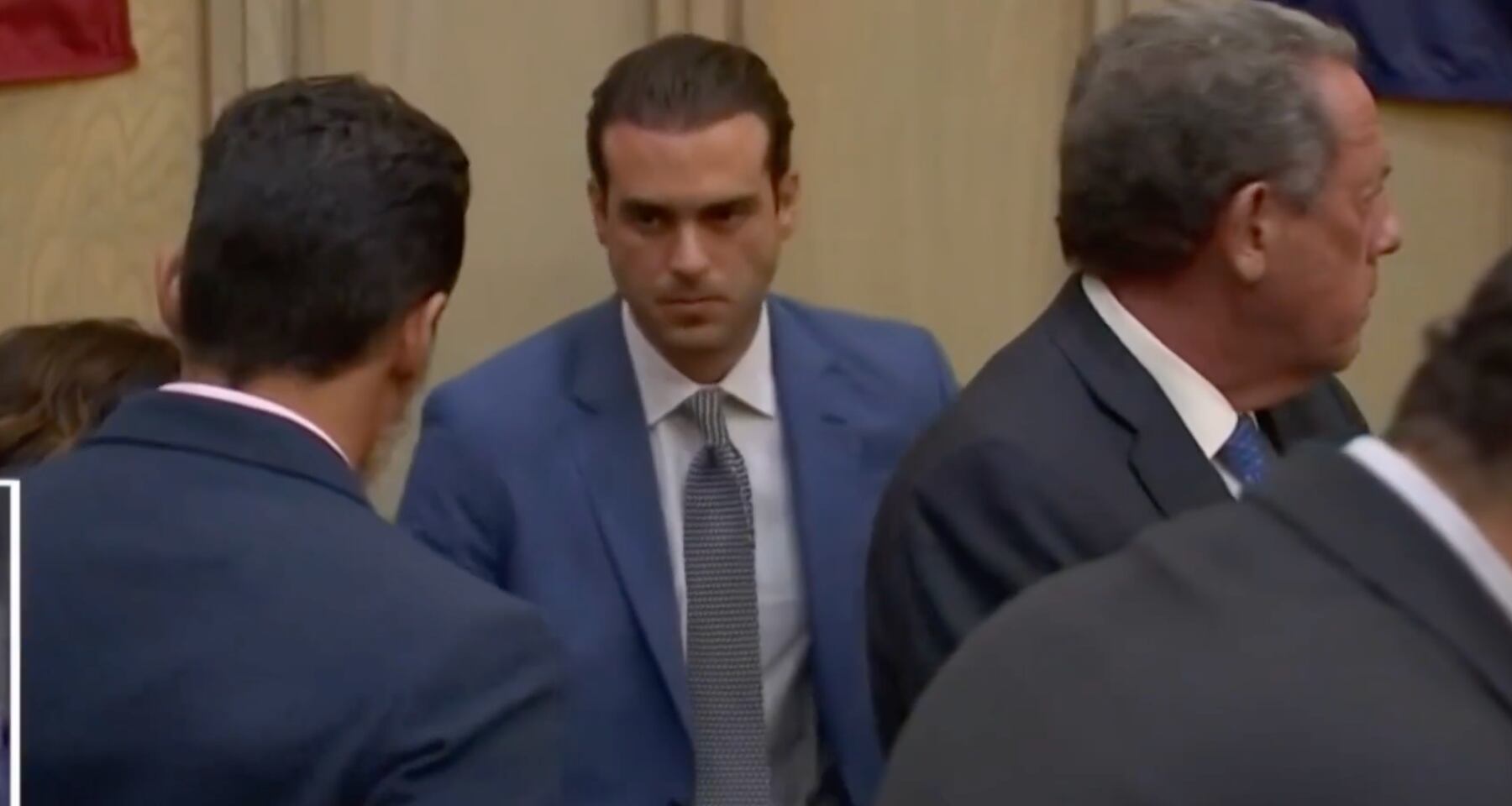 El actor mexicano Pablo Lyle tras escuchar la sentencia de la jueza Marisa Tinkler Méndez el 4 de octubre de 2022