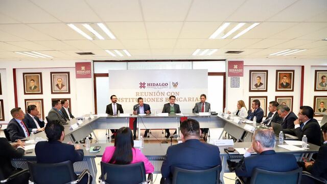 Reunión entre autoridades de Hidalgo y Bancos