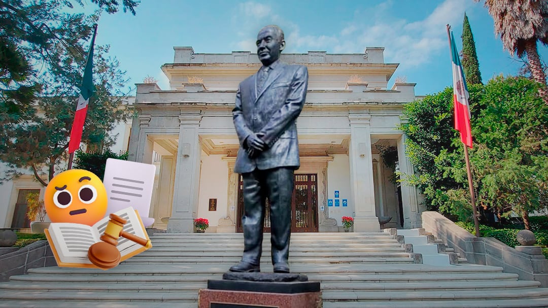 Buscan reinstalar la estatua de Felipe Calderón en Los Pinos mediante un amparo