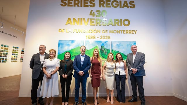Adrián de la Garza presenta "Series Regias"