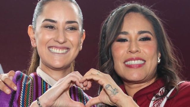Simey Olvera presenta su informe junto a Tamara Henaine, imitadora de Claudia Sheinbaum